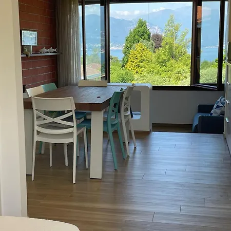 Apartment Panoramic Modern On Maggiore Casa Mimi *