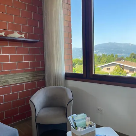 Apartment Panoramic Modern On Maggiore Casa Mimi Cerro (Laveno-Mombello)
