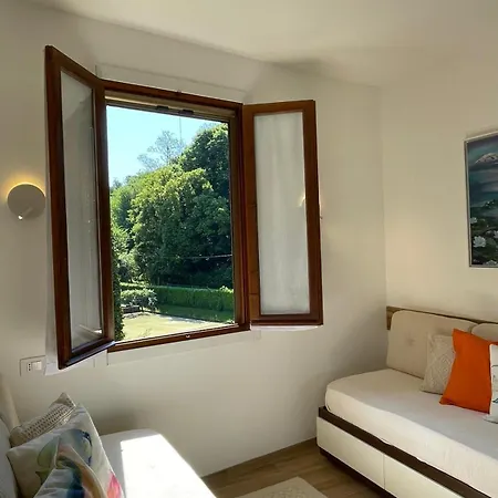 Apartment Panoramic Modern On Maggiore Casa Mimi *