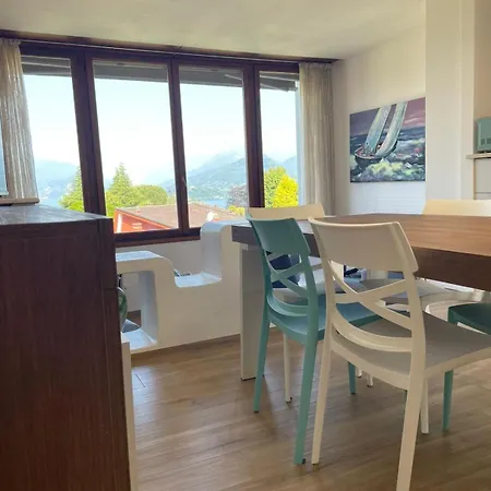Apartment Panoramic Modern On Maggiore Casa Mimi